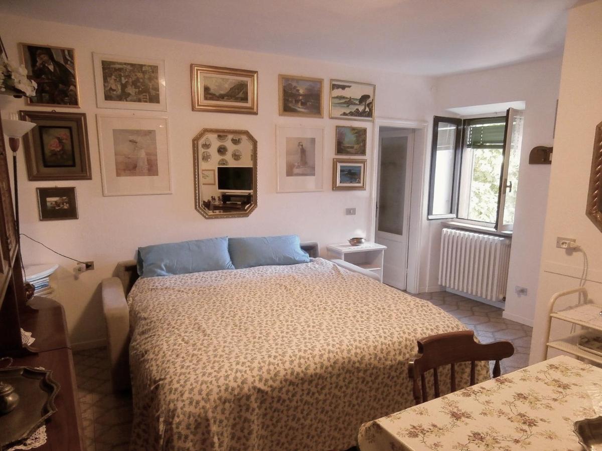 Apartamento Maddalena House Varenna Exterior foto