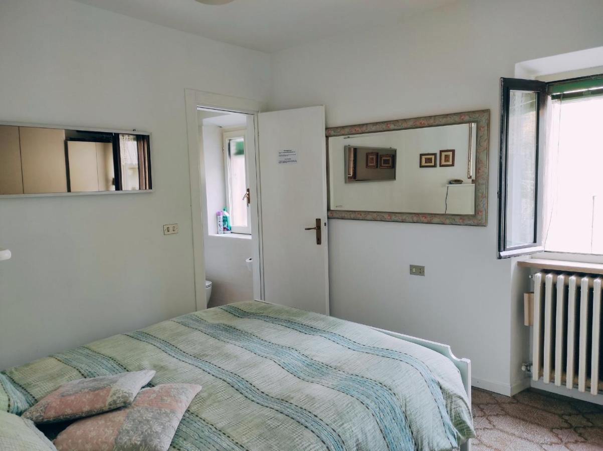 Apartamento Maddalena House Varenna Exterior foto