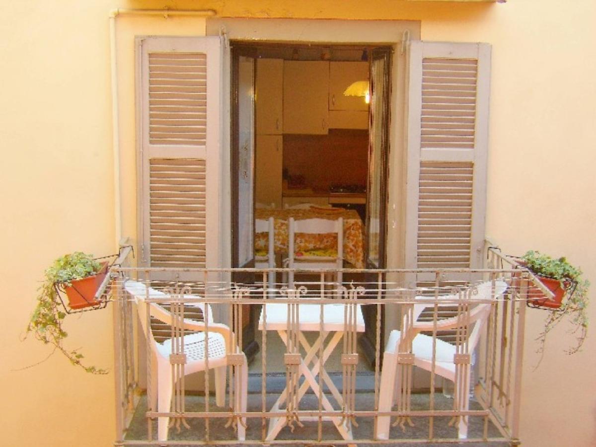 Apartamento Maddalena House Varenna Exterior foto