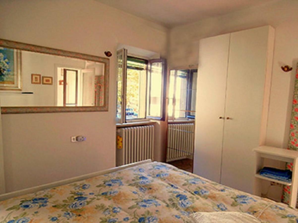 Apartamento Maddalena House Varenna Exterior foto